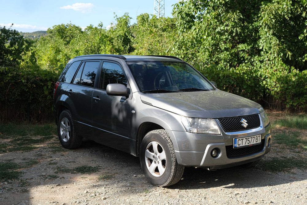 Suzuki Grand Vitara ГАЗ 2.0 бензин • Автоматик • 2006 г.