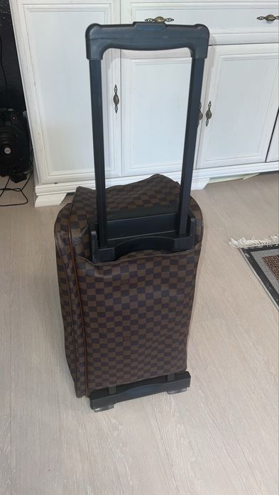 Troler geanta Louis Vuitton valiza