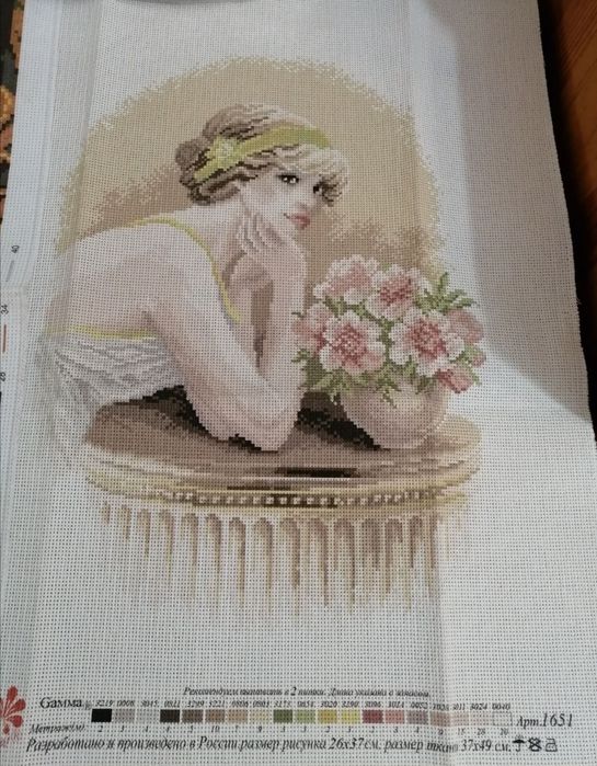 Вышивка, кукла ручной работы (новые)