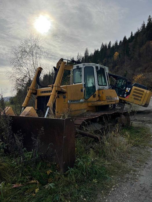 Piese Liebherr 742 cabina