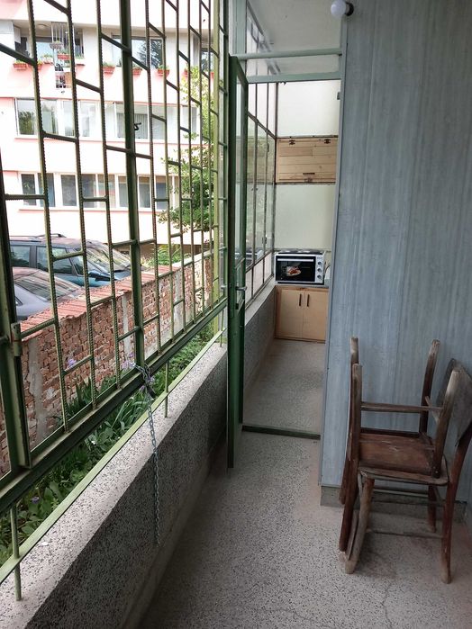 Дава се под наем Едностаен апартамент в Плевен, Сторгозия - 50 кв.м за 249.9 € - Снимка #2