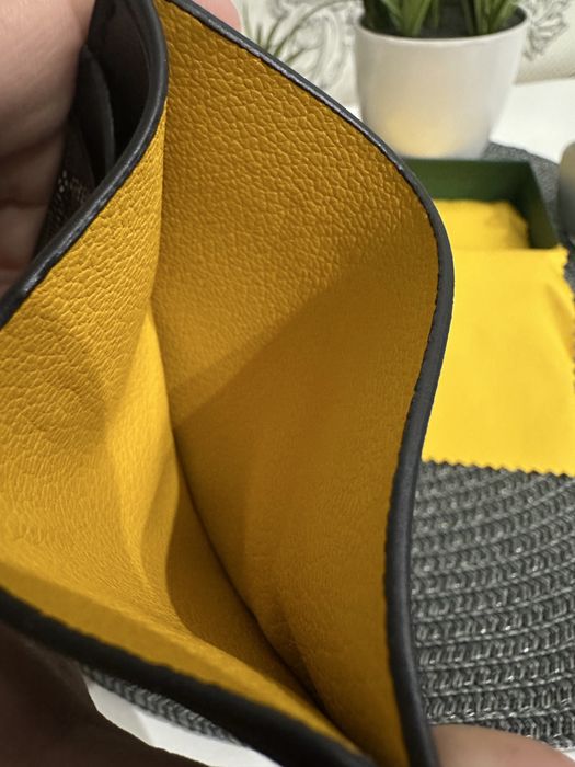 Goyard Cardholder(Authentic)