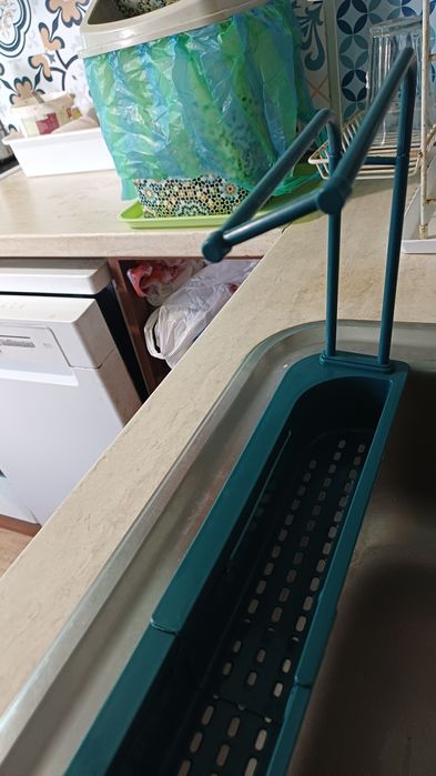 Разтегателен органайзер за мивка