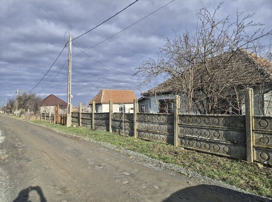 Teren de vanzare