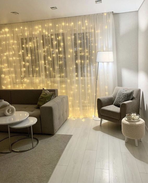 Гирлянды  с крючками для штор