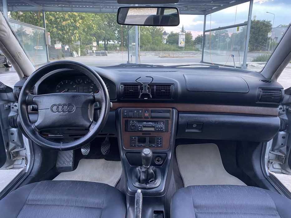 Audi A4 1.8 газ/бензин