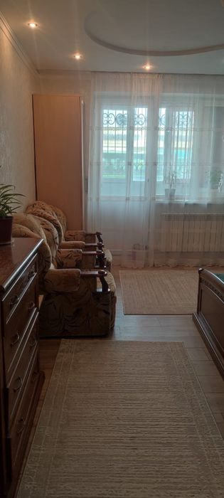 Продается квартира в 12 мкр под бизнес