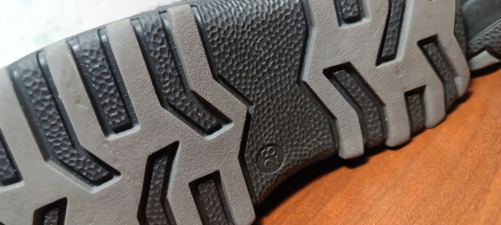 Продам детские валенки