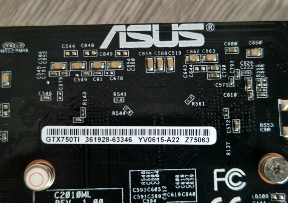 Placa video GTX 750 Ti + procesor i3-4170 CPU