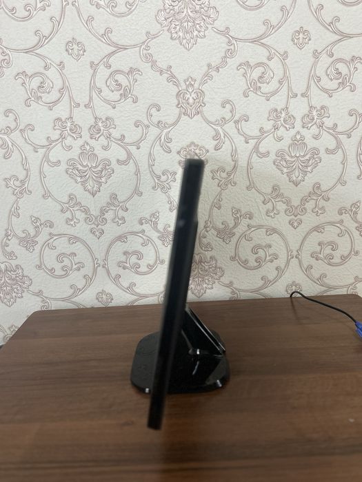 Продается Монитор