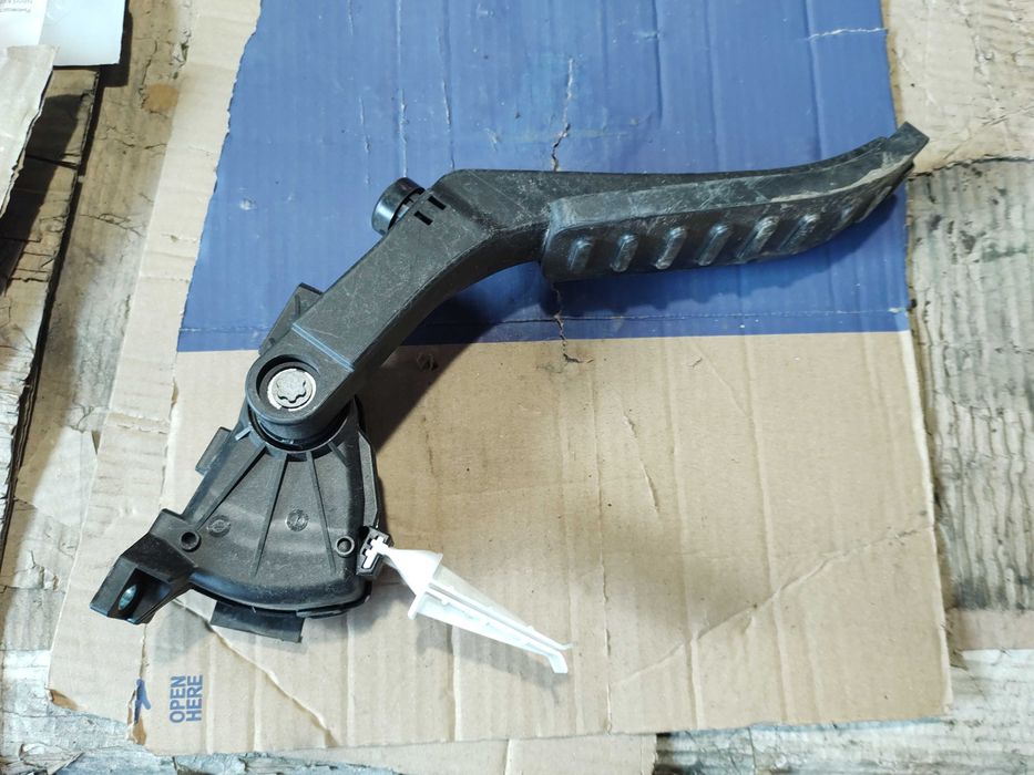 Газ Педал Porsche Cayenne 3.0D 92A/EG22/2012