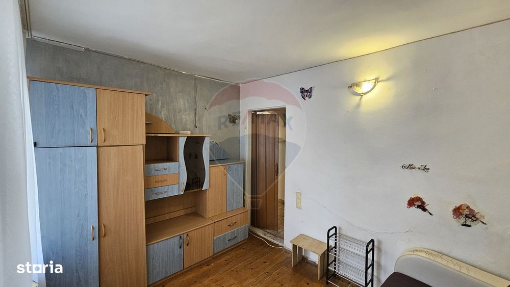 Apartament cu 2 camere de vânzare în zona Maratei