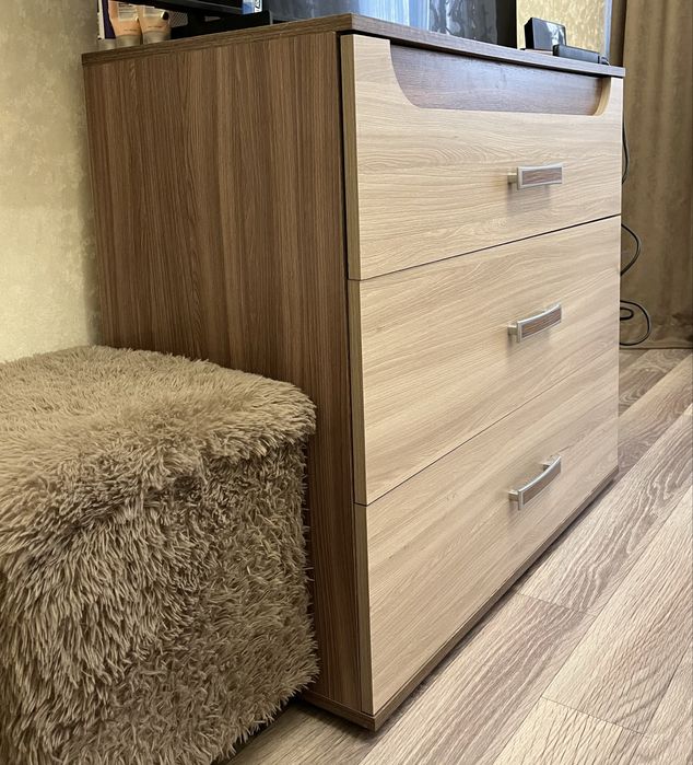 Продам комод в хорошем состоянии.