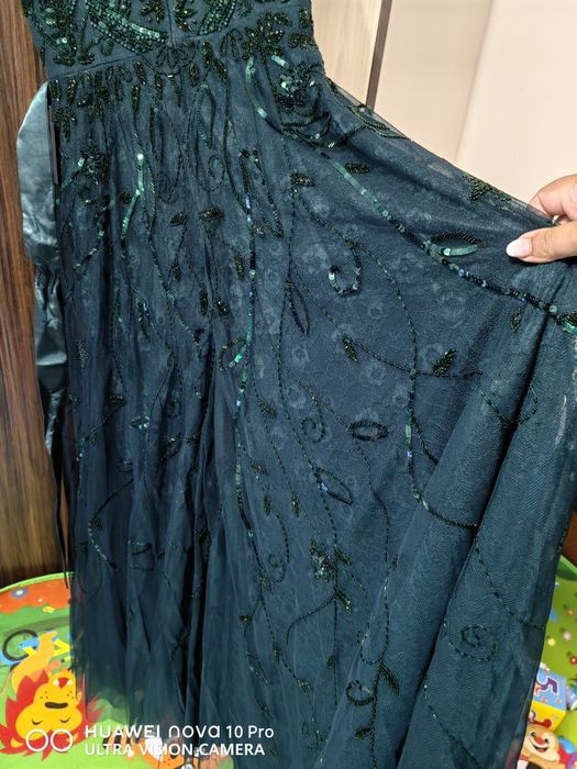 Официална рокля нова