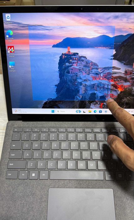 Microsoft Surface Laptop 4 13.5 2K IPS Sensor AMD Ryzen 5/16GB/256GB