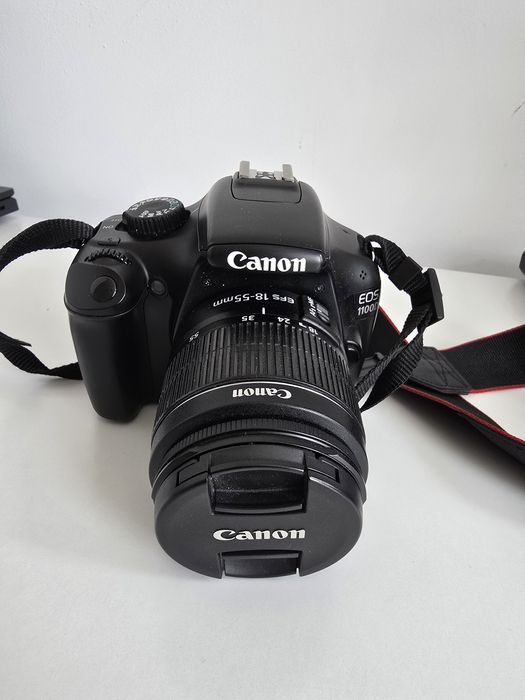 Aparat foto canon Eos 1100d