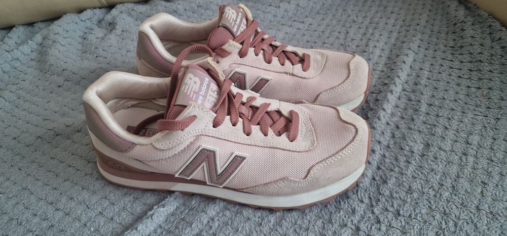 New Balance marimea 38