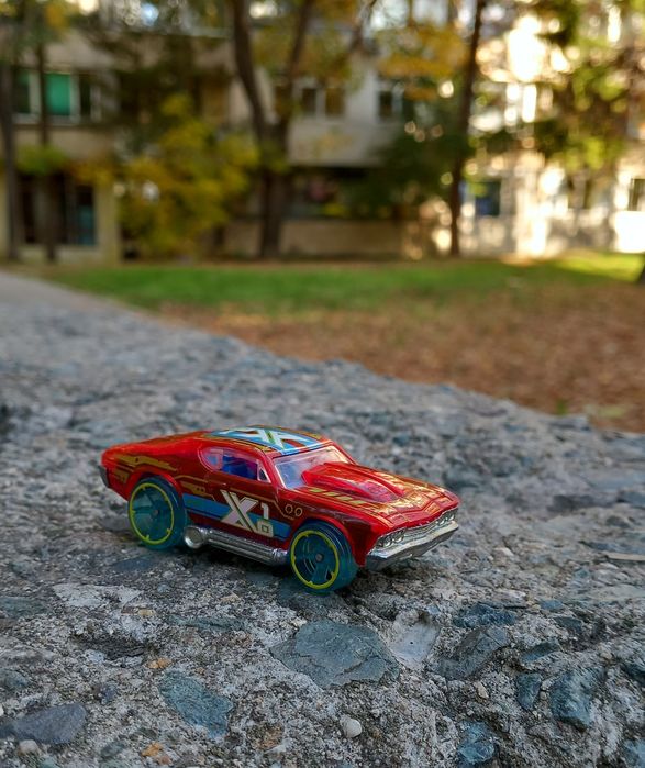 Колички Matchbox, Hot Wheels, Maisto