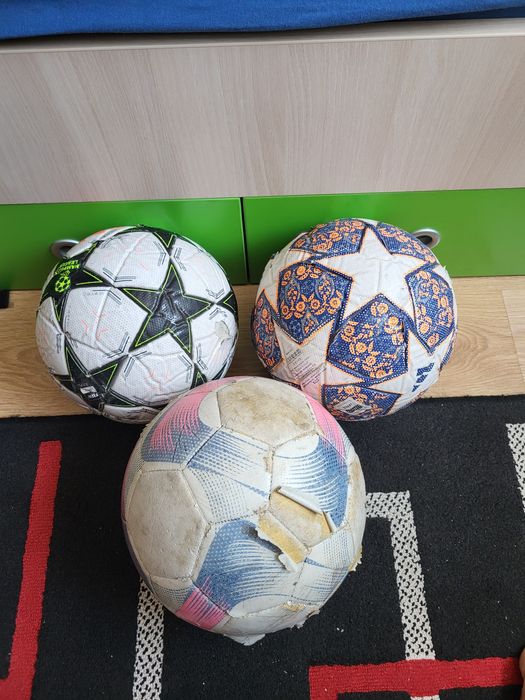 Trei mingi la pret de una