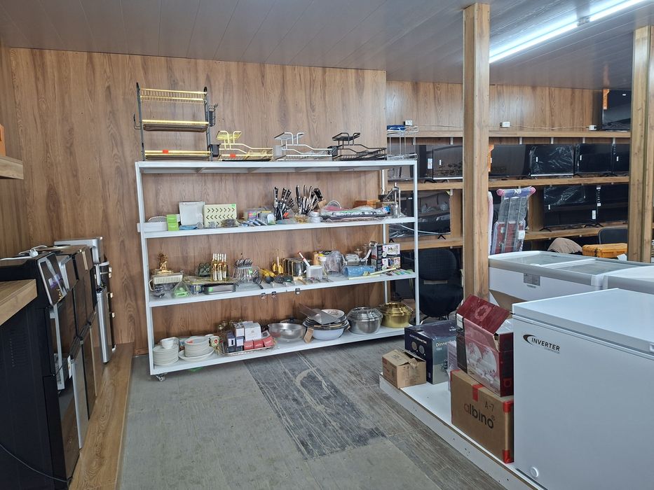 Полка сотилади. Магазинучун,уй учун ажойиб стеллаж