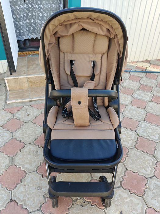 Продам детскую коляску CARRELLO ULTIMO 2в1