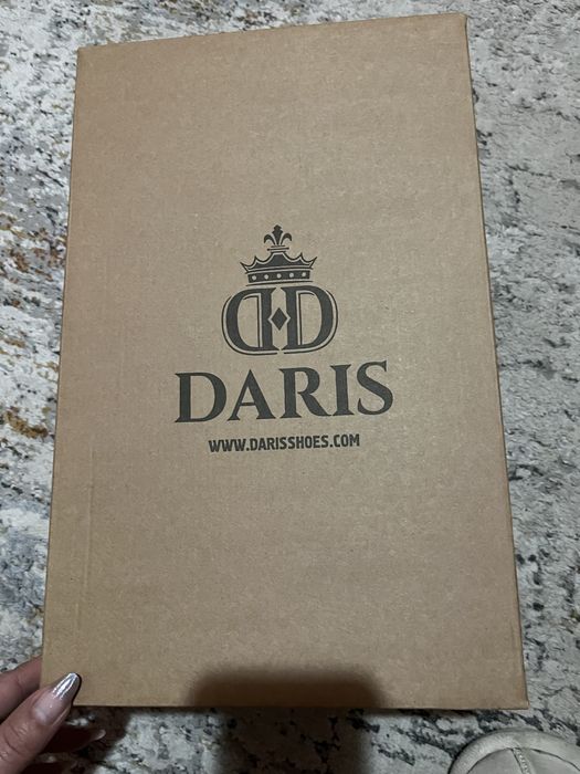 Дамски сандали DARIS