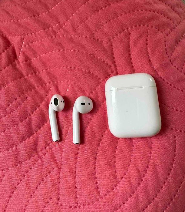 AirPods (2-ро поколение)