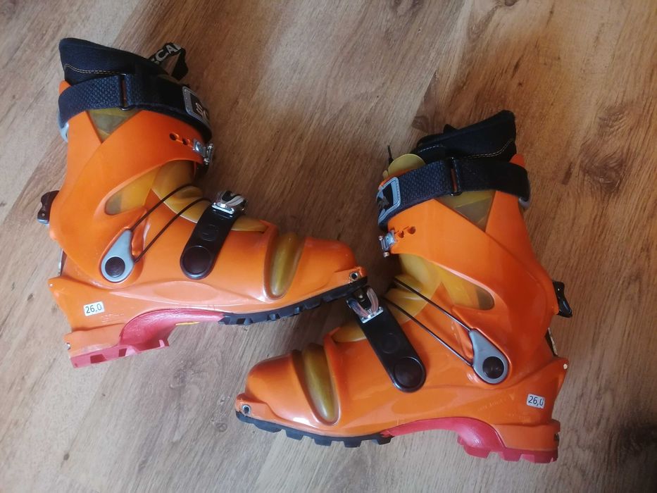 Ghete tura Scarpa F3 clapari ski alpinism head stokli atomic rosignol