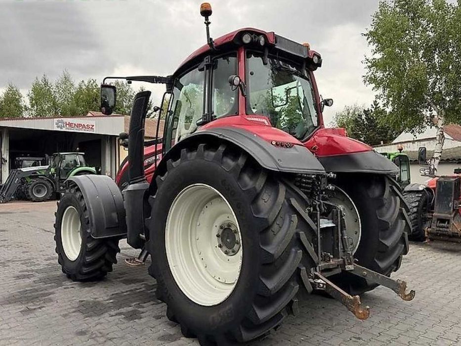 Трактор колесный Valtra t234 Versu