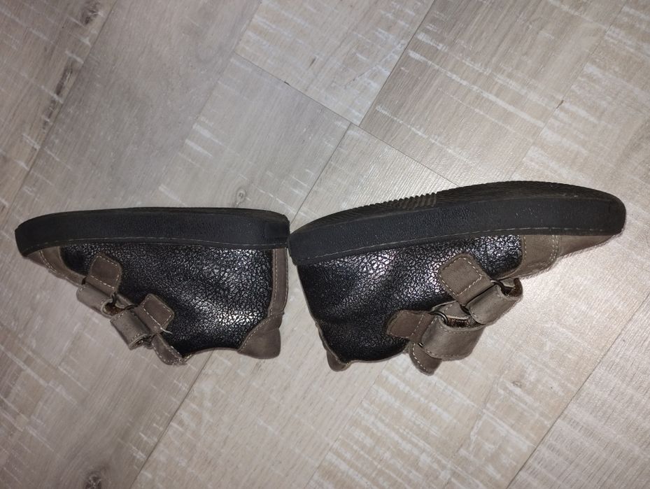 Детски обувки 24 номер