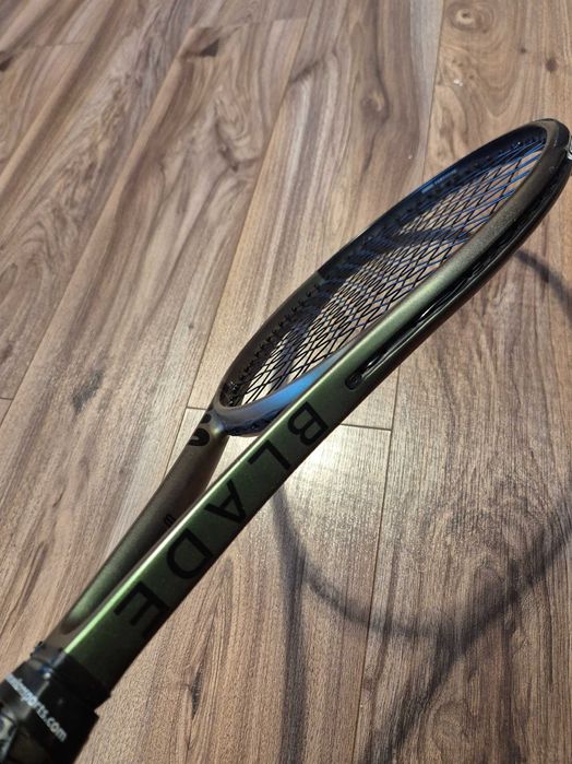 Racheta Tenis WILSON Blade 100 UL V8.0~L1