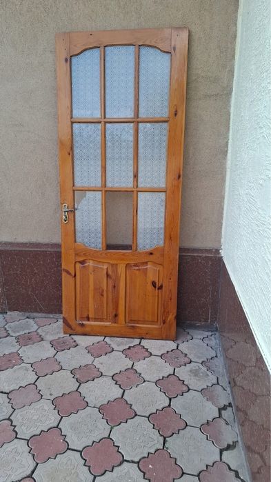 Двери для дома хорошие