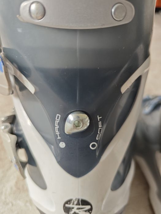 Лыжные ботинки 24/24,5 Rossignol