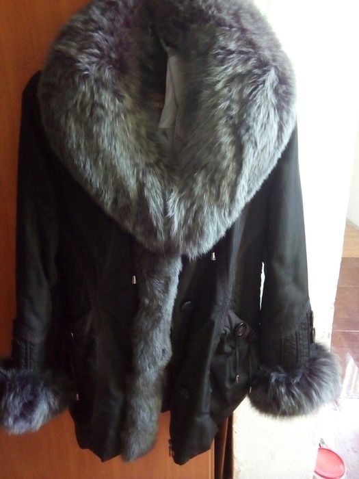 Женское пальто демтсезонное