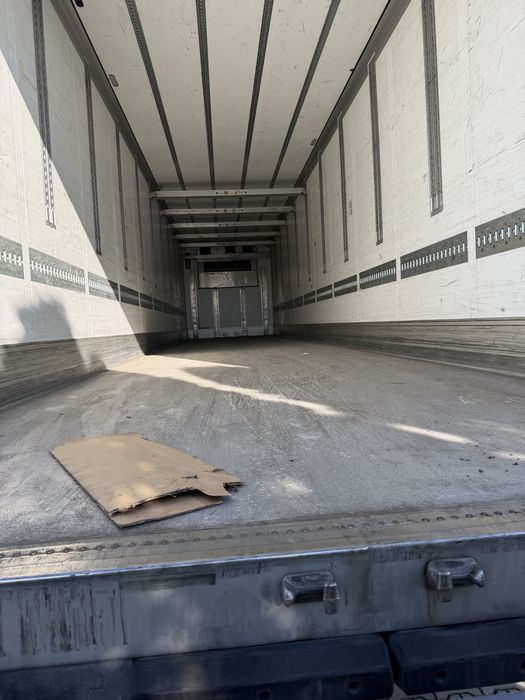 Vand semiremorca de frig