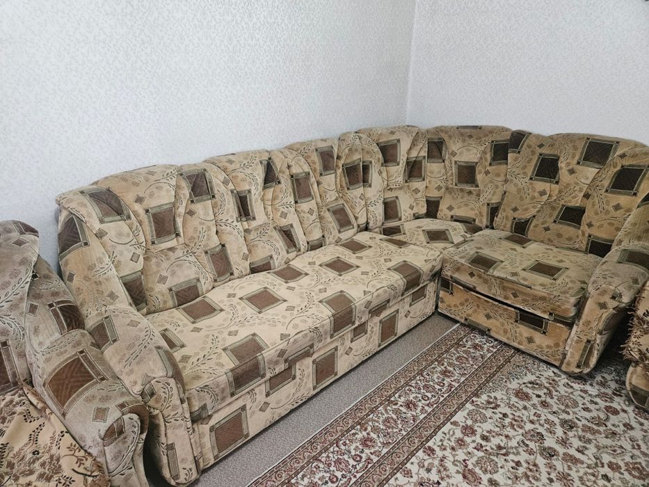 Диваны , выдвижные