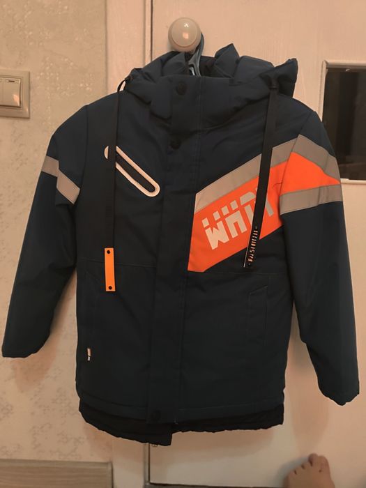 Весенняя куртка  для мальчика