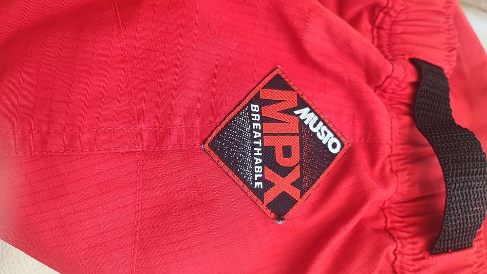 MUSTO -performance ветроходен спортен панталон