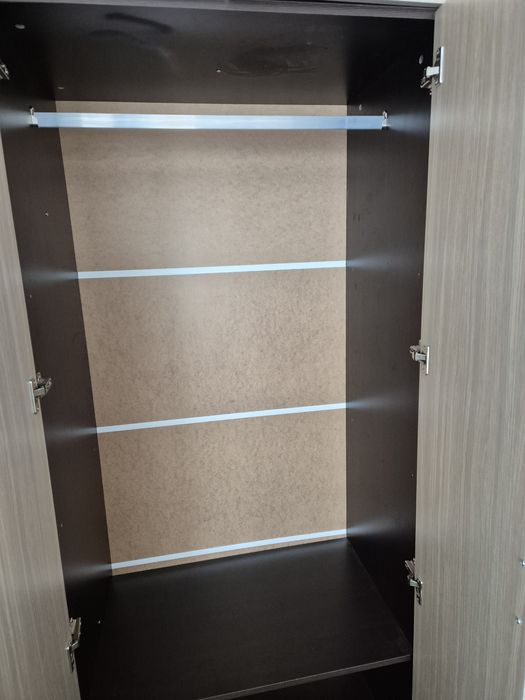 Гардероб  с надстройка и шкаф