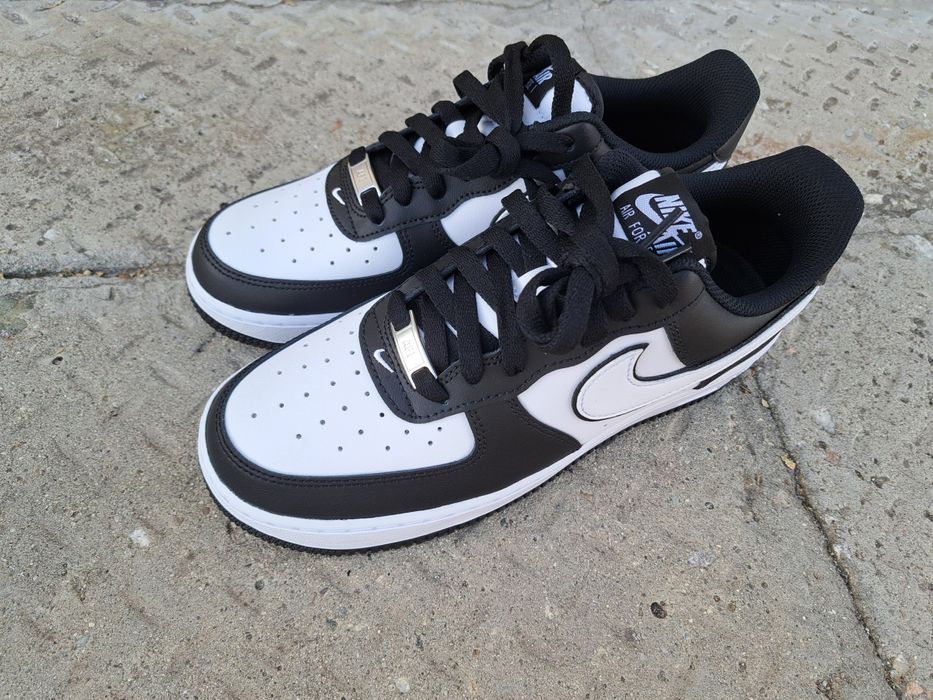 NIKE Air Force  1 "07