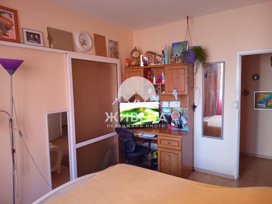 Продава се Четиристаен апартамент в Варна, Погреби - 90 кв.м за 2089 €/кв.м - Снимка #7