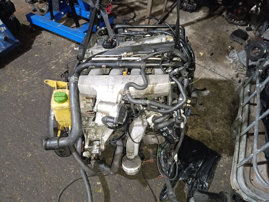 Двигатель на Ауди А4В5 1.8 турбо ANB