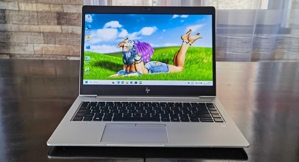 Продавам Гаранционнен HP EliteBook 745/IPSматFHDсKам/8x2ghzThr/ssd256gb/8gb/ATIVega8/СвКв/5чБат
