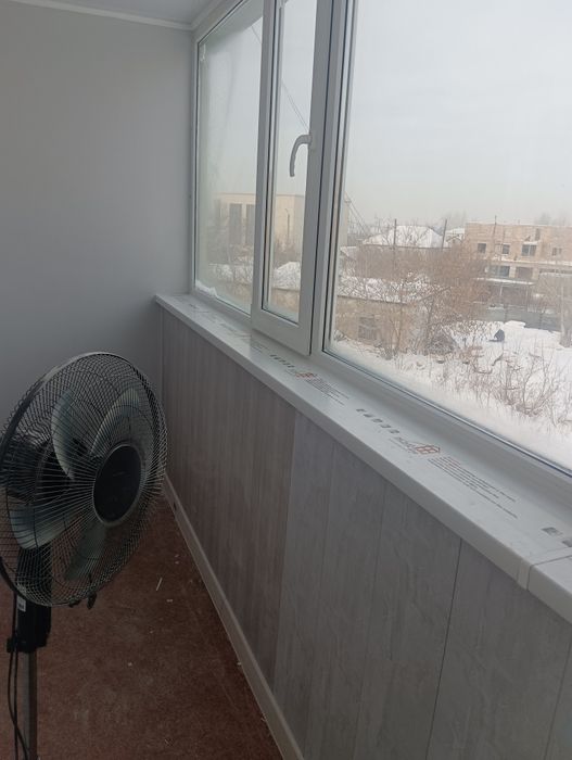 поклейка обоев. Покраска стен