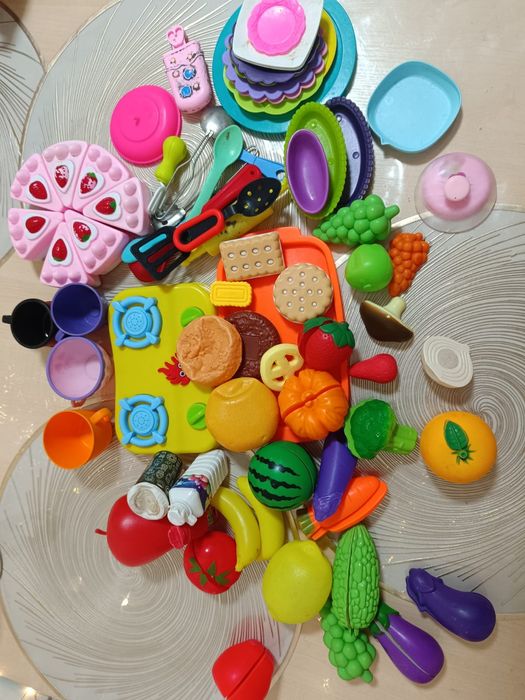 Продам посуду и больничку