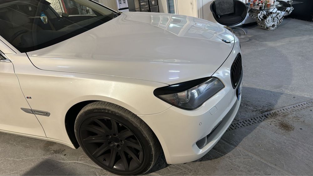 Bara/Spoiler/Masca Bmw seria 7 F01 spate completa