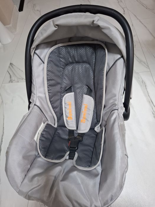 Бебешко столче за кола