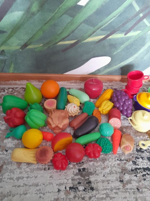 Набор продуктов и посуды!