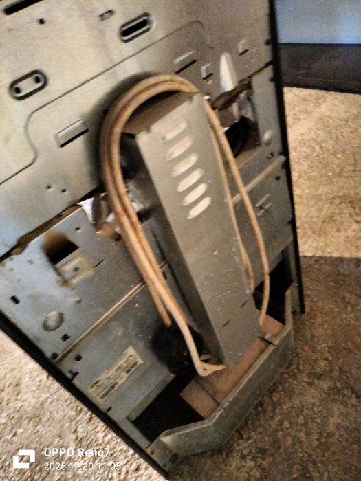 Продам электроплиту в рабочем состоянии