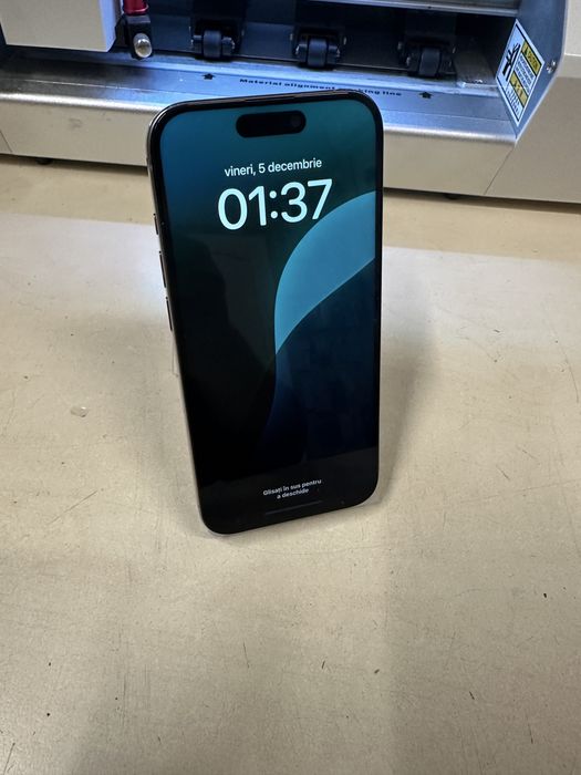 Iphone 15 pro / 128 gb / garantie